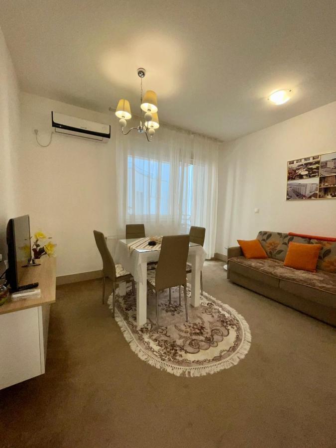 Sladjawing2 Apartment Ягодина Екстериор снимка